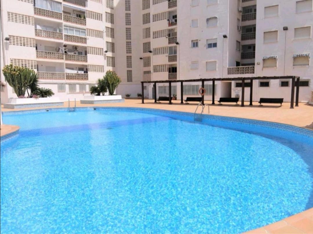 Apartamento A Pie De Playa-Edificio Bonaire Gandia Bagian luar foto